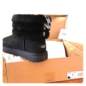 Women’s Size 8 UGG Boot